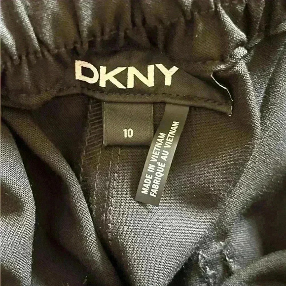 NWT DKNY Black Pants with Tie, Elastic Waist Women’s size 10 - Picture 10 of 10